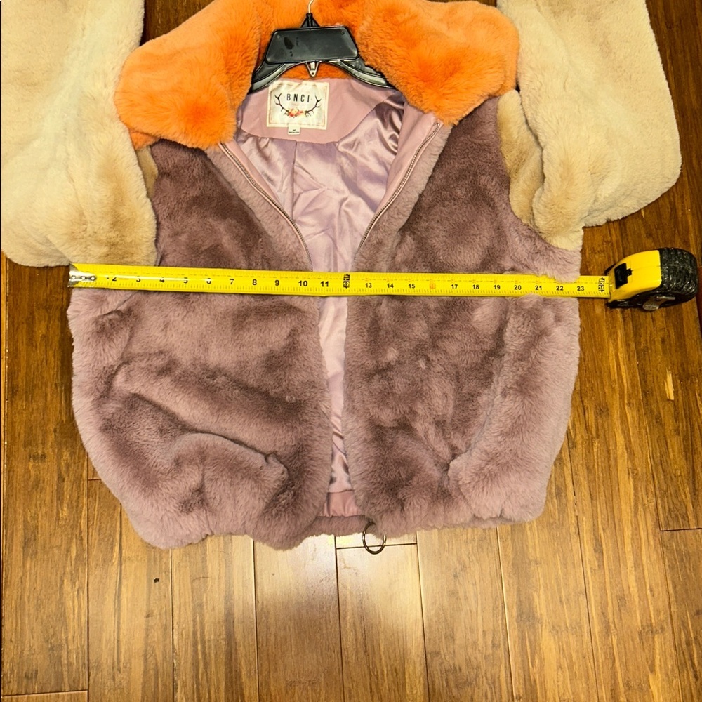 Colorblock Faux Fur Jacket Women’s Medium Plush Cropped Statement Coat - Picture 6 of 9